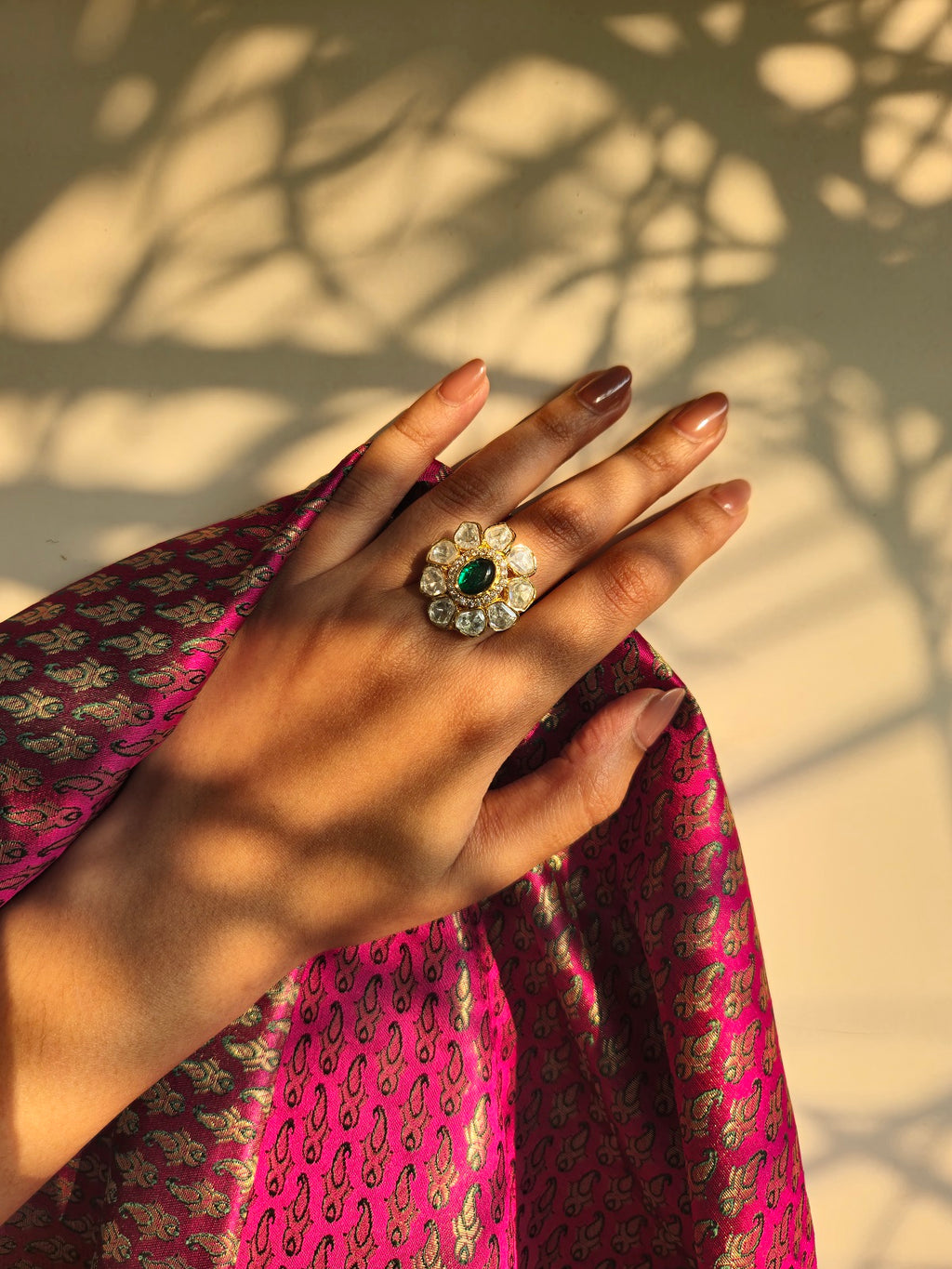 Emerald Stone Flower Ring