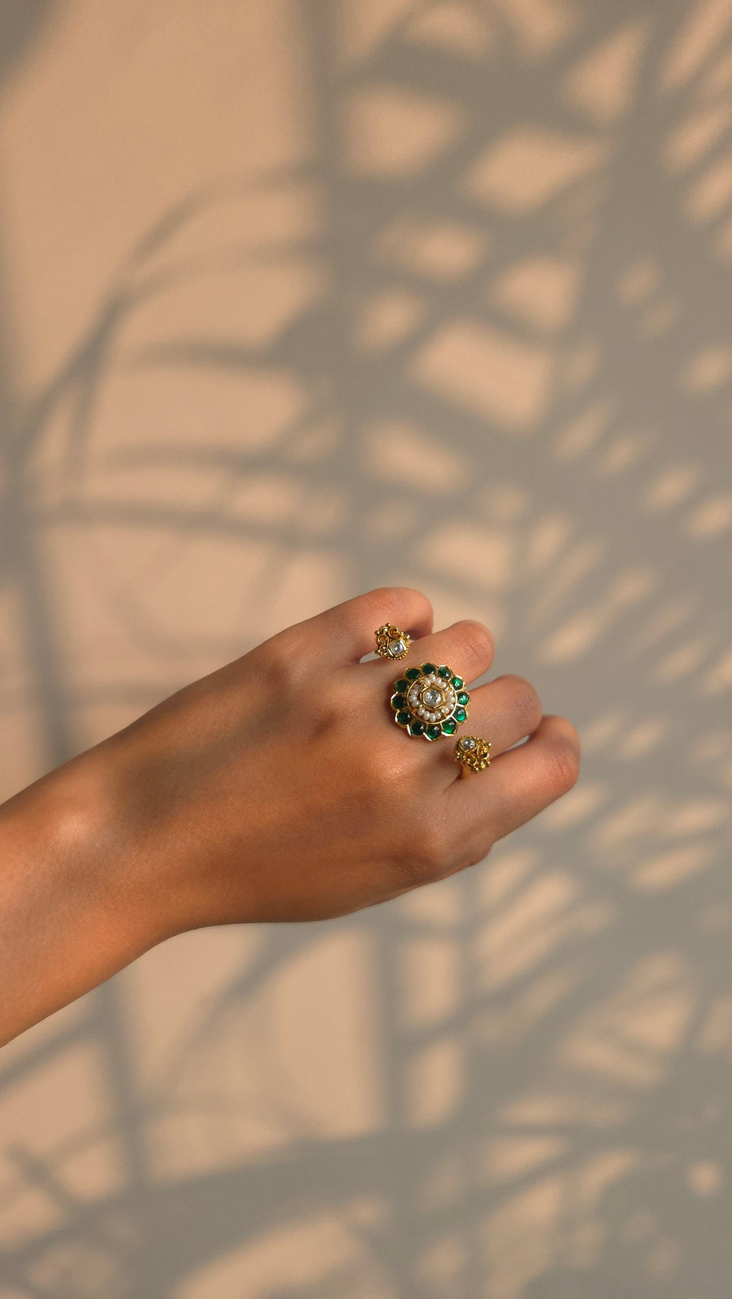 Emerald Green Two Finger Ring