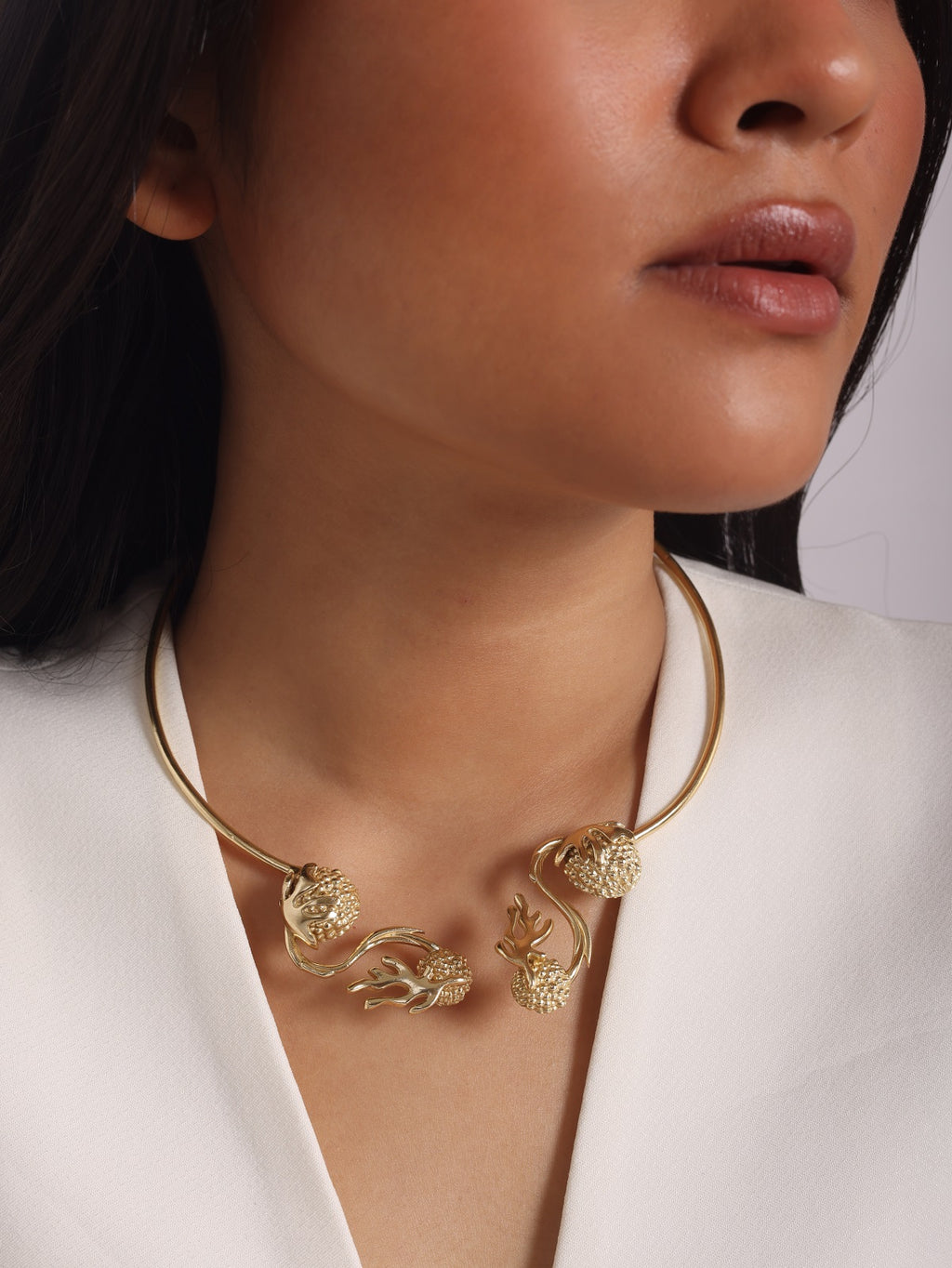 Golden Reef Open-Ended Neckpiece