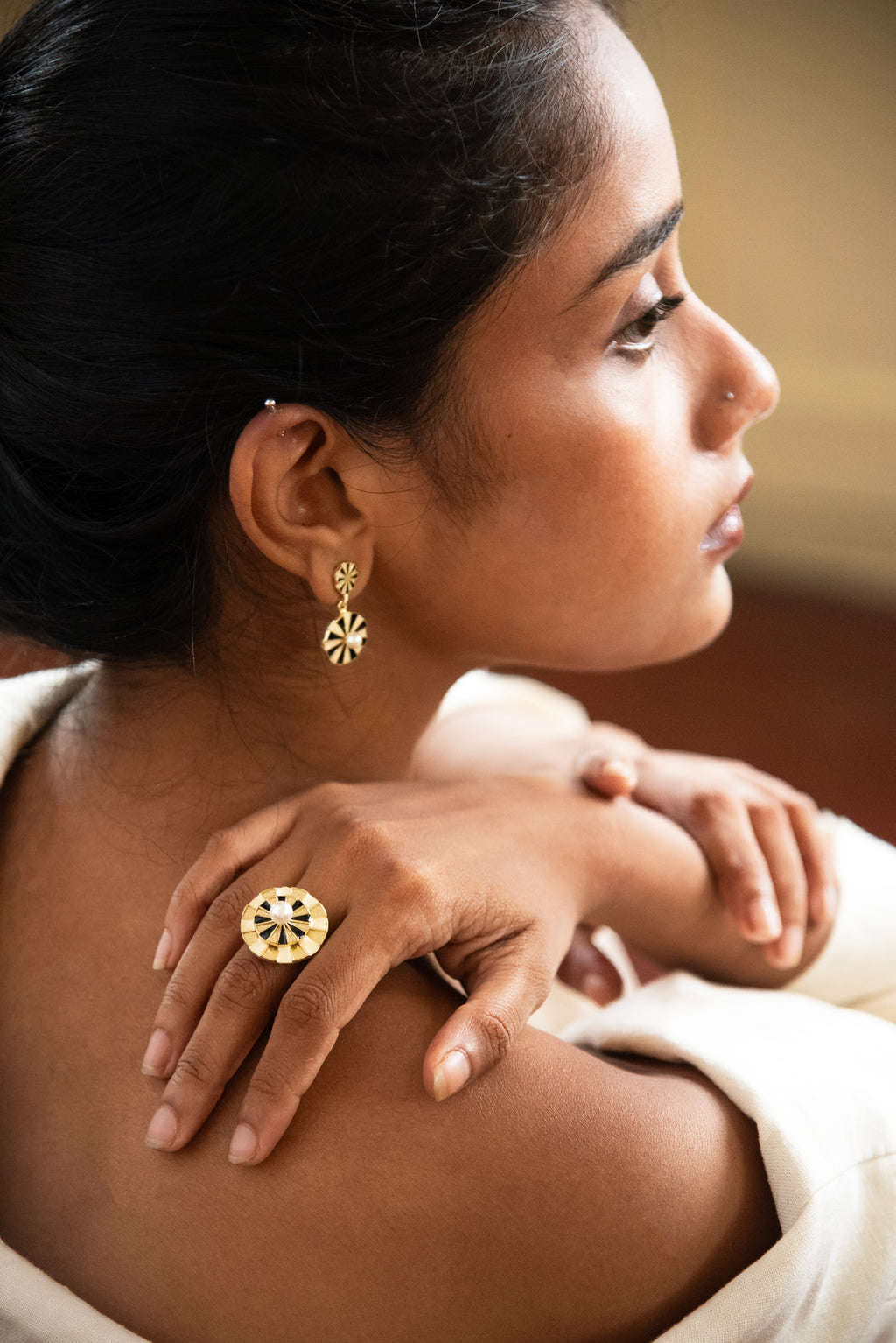 Black & Gold Pearl Ring